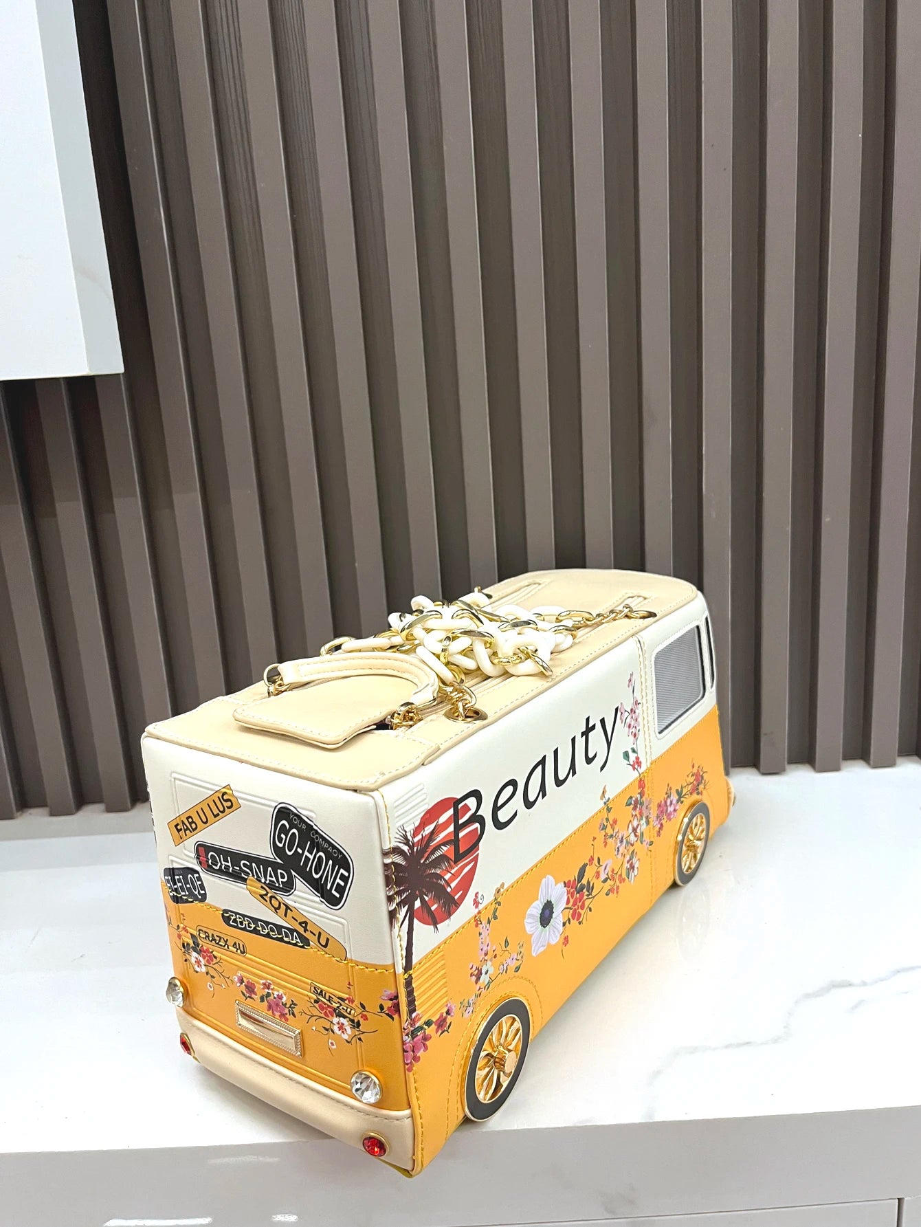 Luxury Designer Purses and Handbags Funny Bus Shape Bag Pu Leather Woman's Bag Purse High Quality Party Wedding Bag