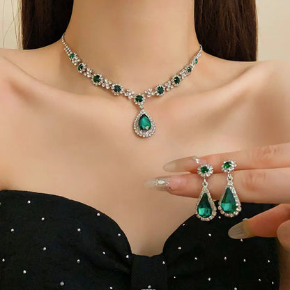 Water Drop Inlaid Rhinestone Earrings Necklace Set Light Luxury Fashion Pendant Necklaces Wedding Bride Jewelry Sets for Women