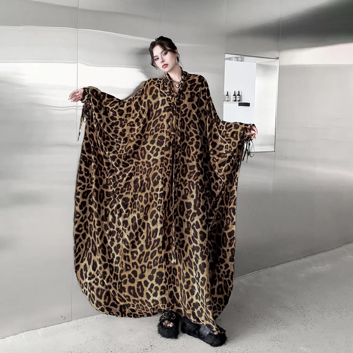 Leopard Print Loose Bat-sleeve Dress Women Summer Stand-up Collar Tie-waist Oversize Slimming Casual Long Dress XY420