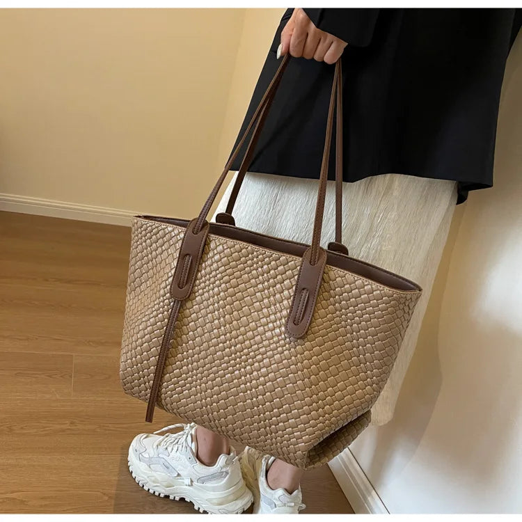 Autumn and Winter Trendy Vintage Rhombic Woven Shoulder Bags Large Capacity Underarm Bag Daily Commuting Bag Casual Handbags