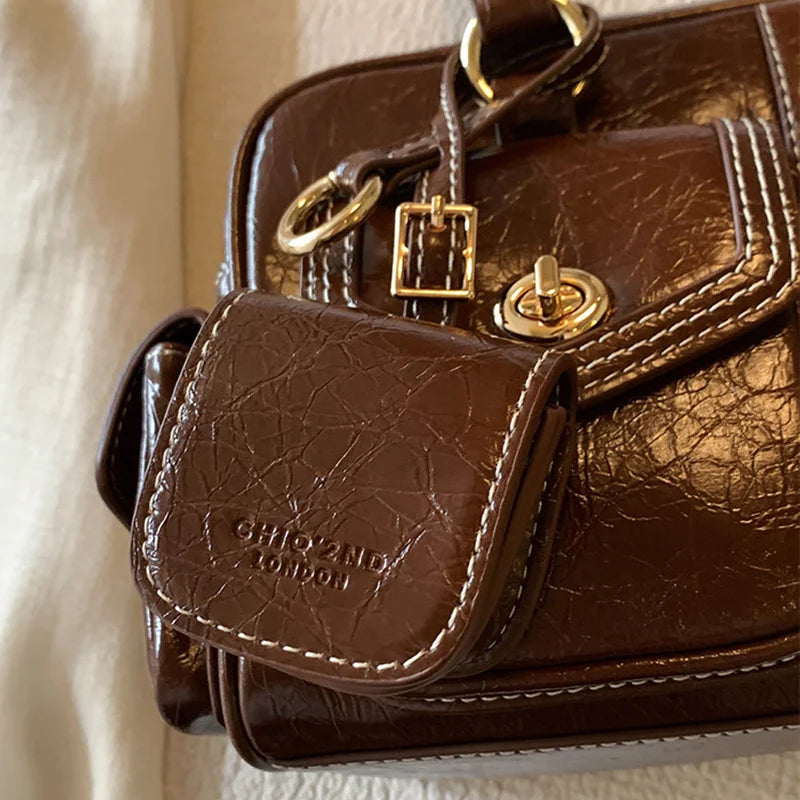 Luxury Boston Bags New Handbags For Women Trendy Commuting Versatile Handbag With Pendents Shoulder Crossbody Pillow Bags