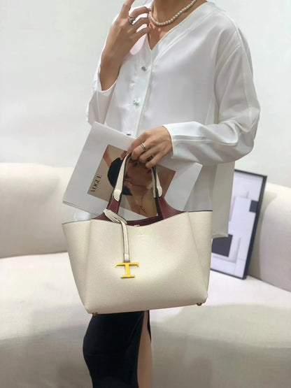 Elegant Shoulder Bag Handbags For Ladies Made Of Premium Leather - Famous Designer Luxury Brand Collection
