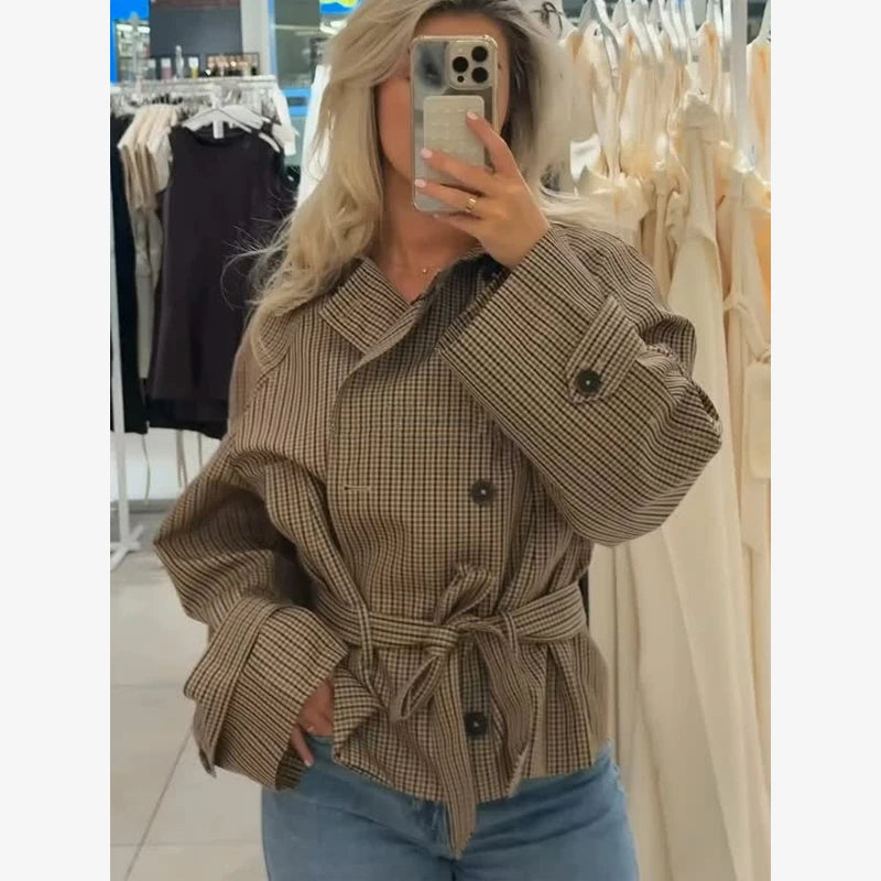 Long Sleeve Plaid Cropped Trench Coat Women Lapel Double Breasted Belted Waist Loose Checkered Short Jacket Lady Autumn Coats