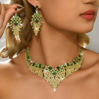 Two Piece Set of Emerald Fan-Shaped Necklace Earrings for Women on Vacation, Sweet Dates, Honeymoons, Valentine's Day Gifts