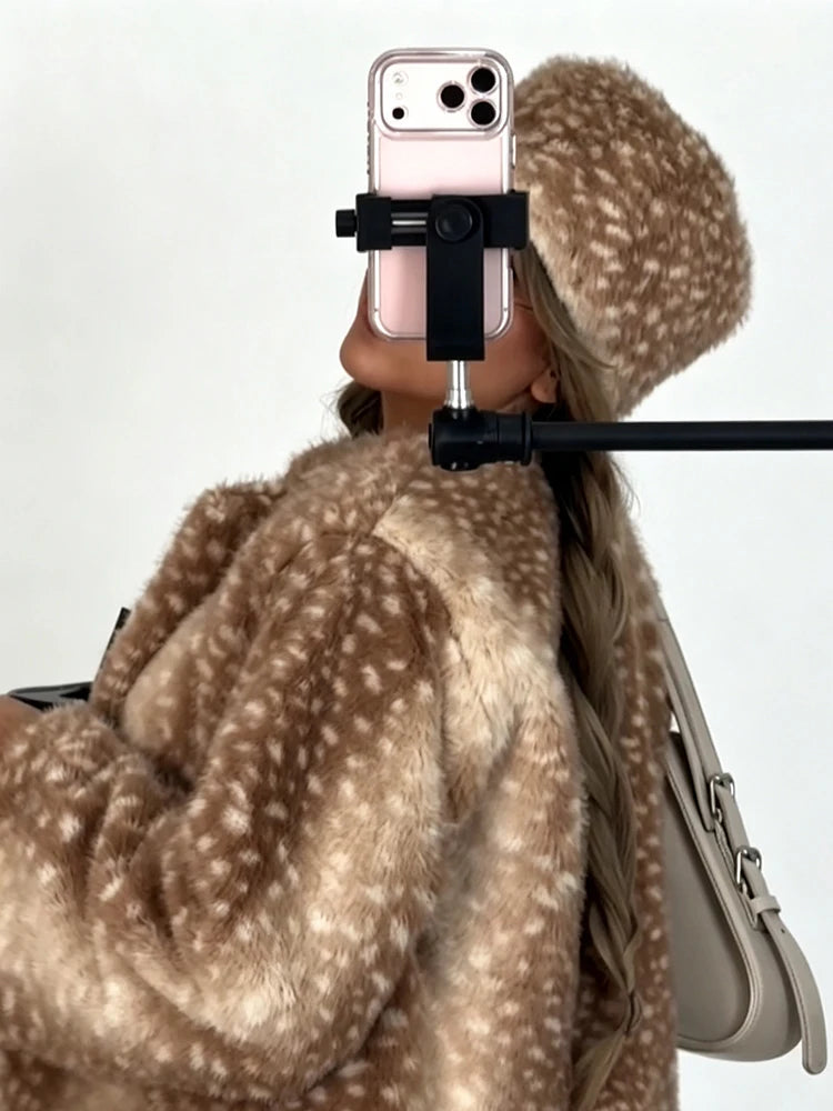 Retro Cute Deer Spot Faux Fur Coat Women Soft Furry Texture Vintage Oversized Jacket 2026 New Warm Elegant Women Street Outwear
