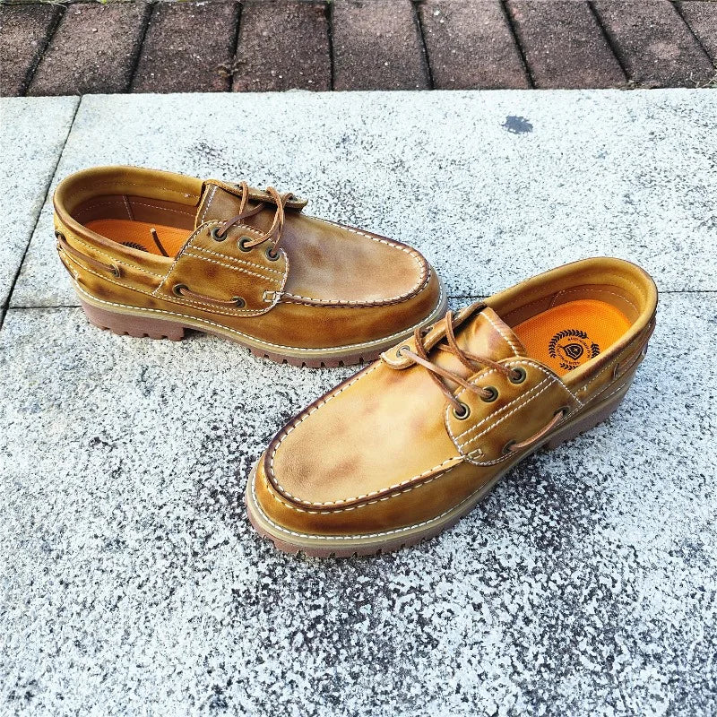 Handmade Cowhide Vintage Men Work Shoes British Outdoor Hiking Casual Leather Shoes Commuting Dress Shoes Loafers Sneakers