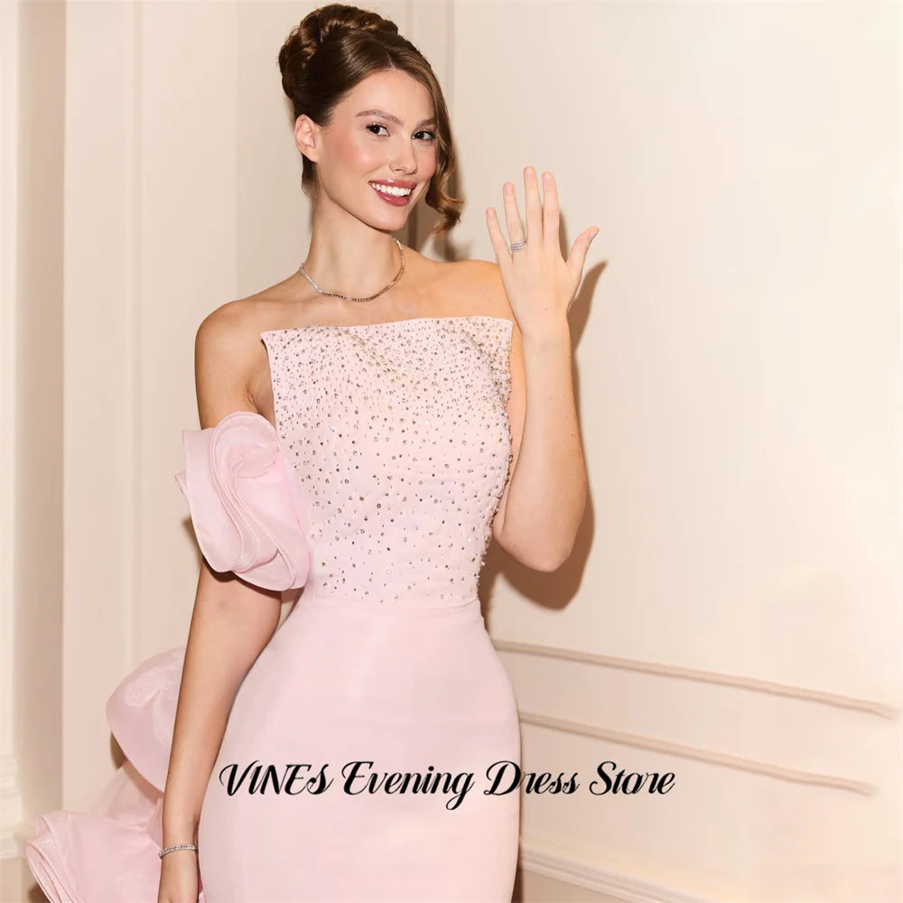 VINES Pink Prom Dresses Strapless Sleeveless Gala Dresses with Train Wrap Hips Saudi Arabic Satin Evening Party Gown Customized