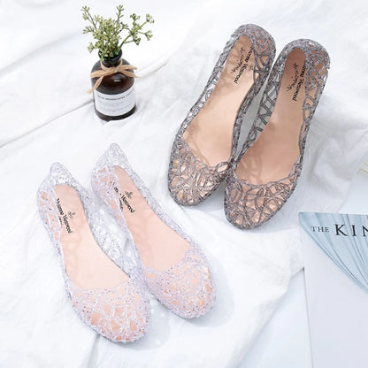 Comfortable Flat-soled Women Sandals Clear Shallow Mouth Beach Jelly Shoes Breathable Hollow Out Bling Sandals Footwear