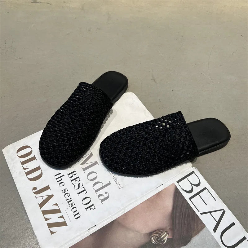 2026 Summer New Woven Flat Sandals Brathable Cover toe Slippers for Casual Outwear Women Hollow-out Casual Knitting Slides