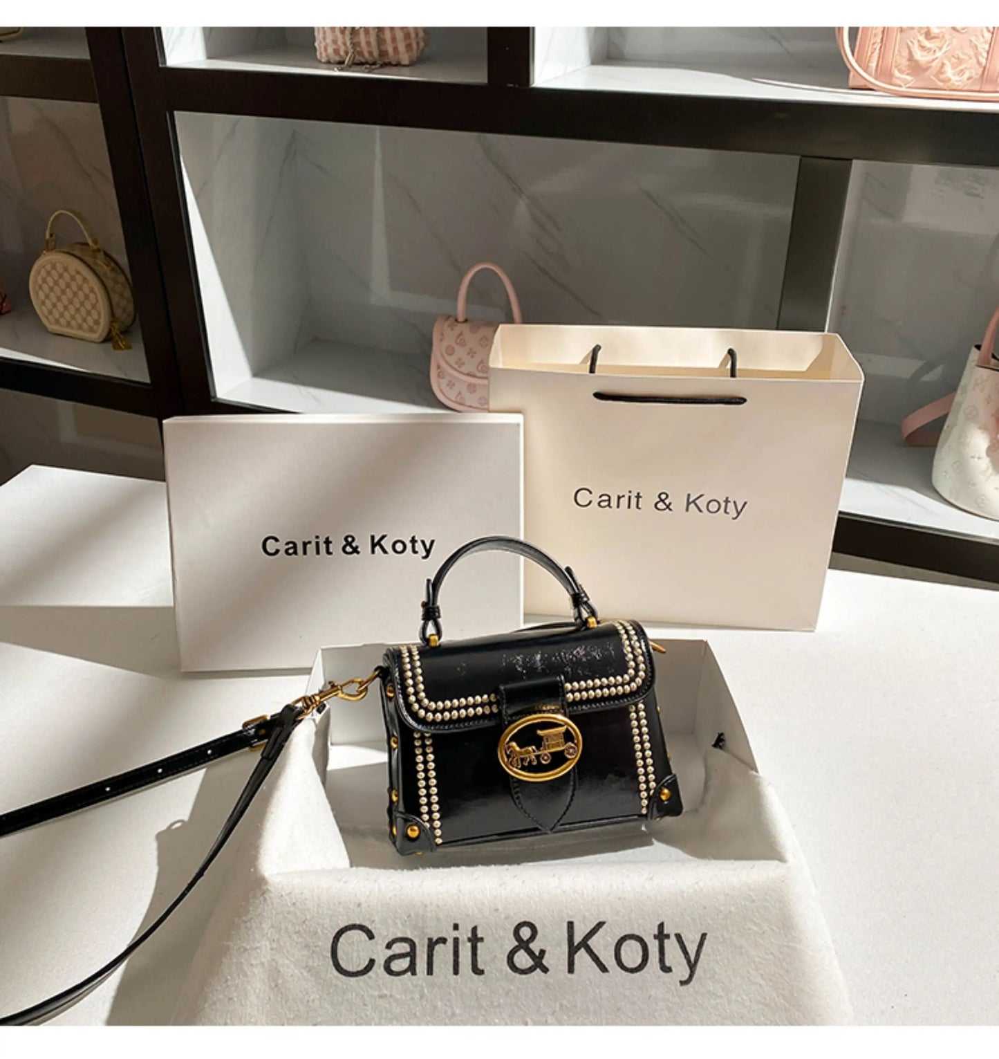 2025 Winter New in Handbags and Luxury Designer Bags for Party Popular and Delicate Square Make Up Handbag with Premium Leather