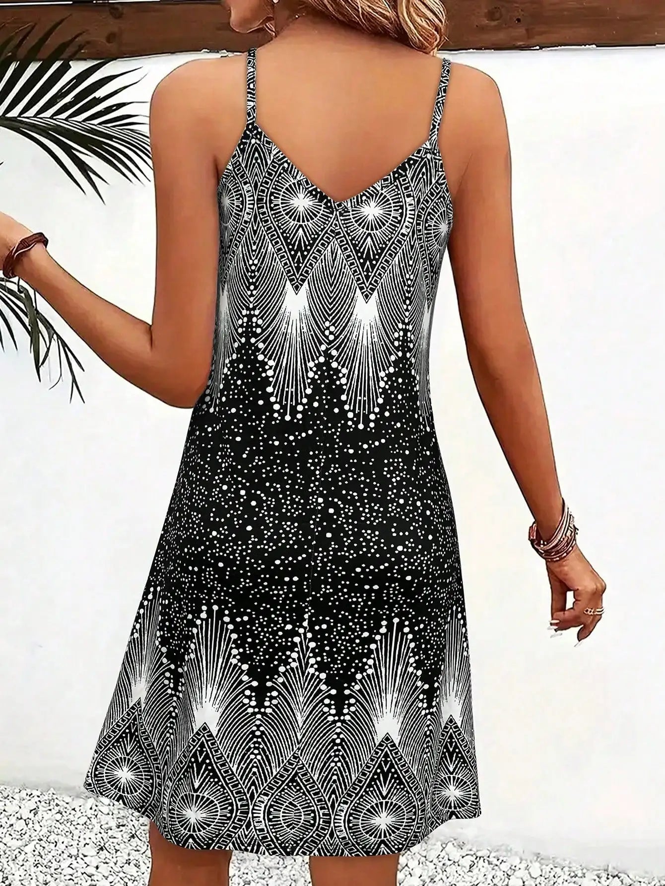 Women's Strappy Summer Dress,Simple Sleeveless Floral Sundress, Beach V-Neck Dress for summer clothes,Casual summer outfits