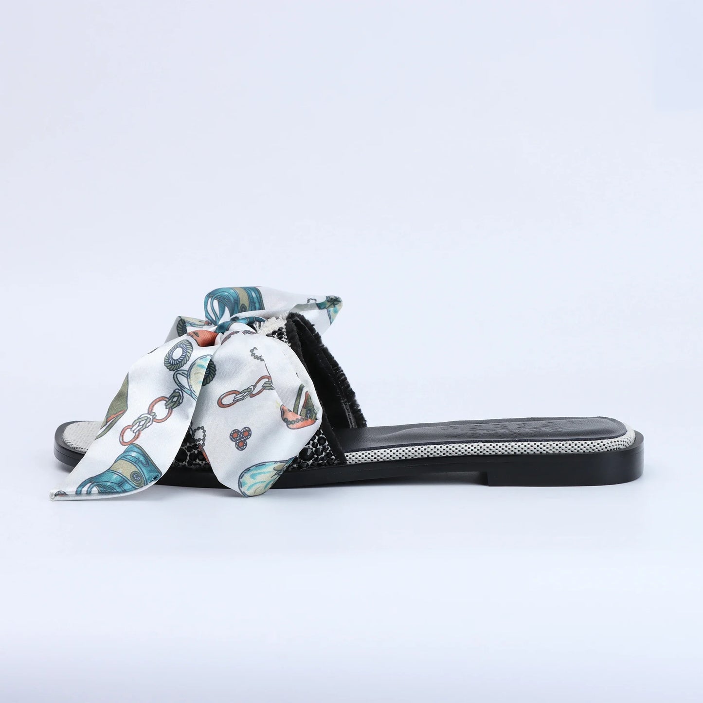 Flat Luxury Rhinestone Sandals Women's Summer Brand Sandals Cute Slide Sandals 204