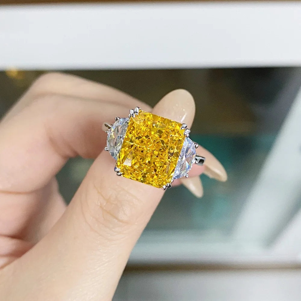 Luxury Solid Platinum PT950 Women's Green Raydean Che 9 karat Moissanite Diamond Ring Banquet
