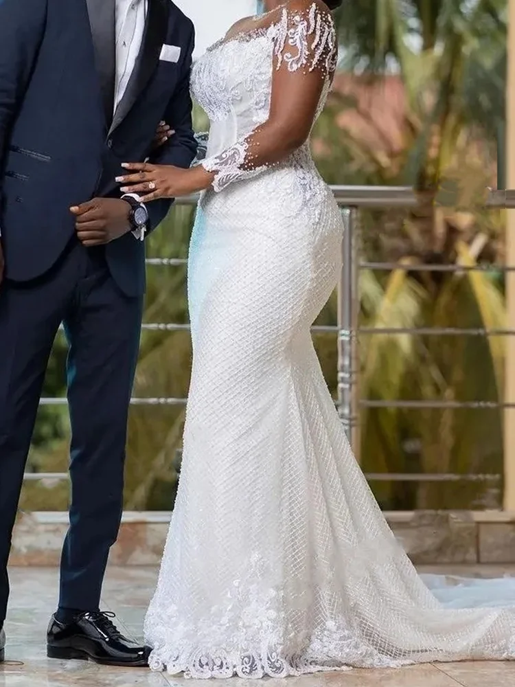 Elegant Appliques Lace Classic Mermaid Bride Wedding Dresses Bridal Gowns Customized