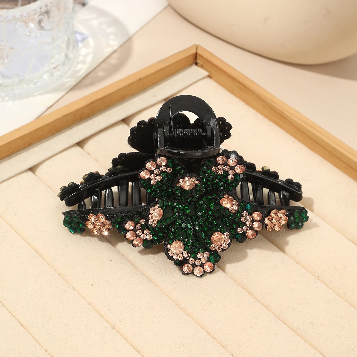 AWAYTR New Flower Hair Claws Clips Hairpins For Girls Women Fashion Rhinestone Hairgrip Barrettes Hair Crab Hair Accessories