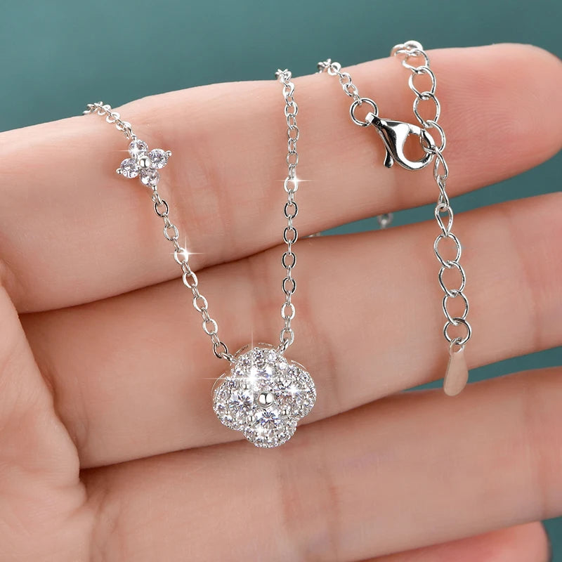 Rrjzz GRA Certified D-Color VVS1 Moissanite Pendant Necklace Lab Created Imitation Diamond for Women Charm Necklace Jewelry Gift