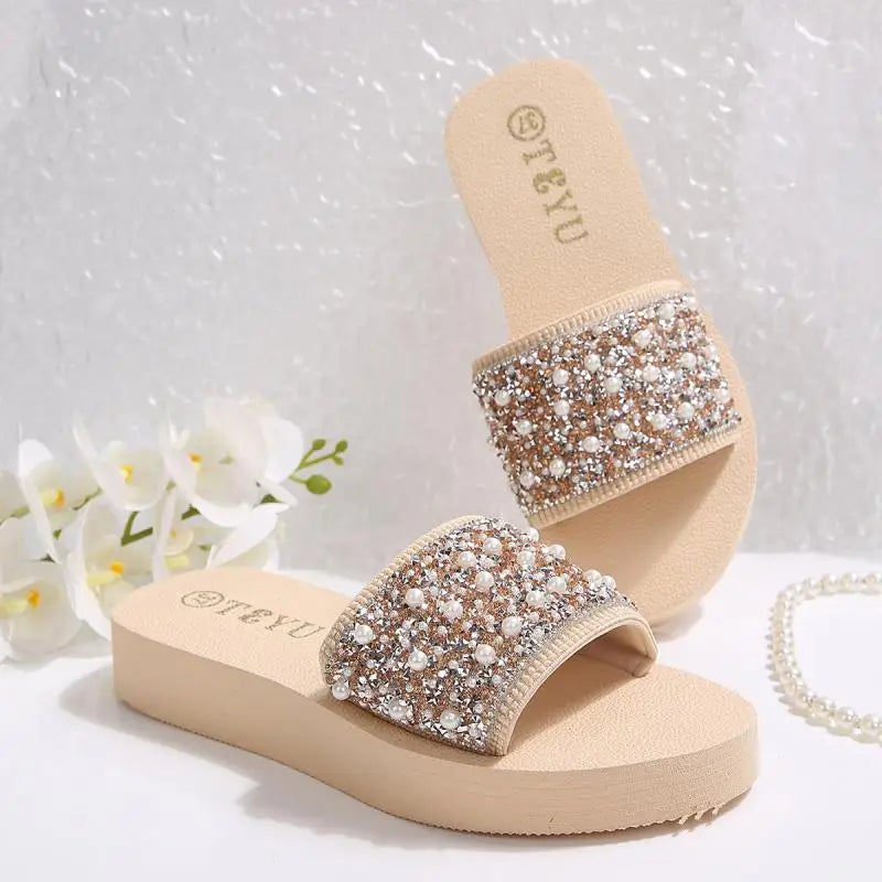Luxury Rhinestore Platform Wedge Heel Sandals Women Summer 2026 Lightweight Non Slip Slippers Lady's Elegant Pearl Beach Shoes