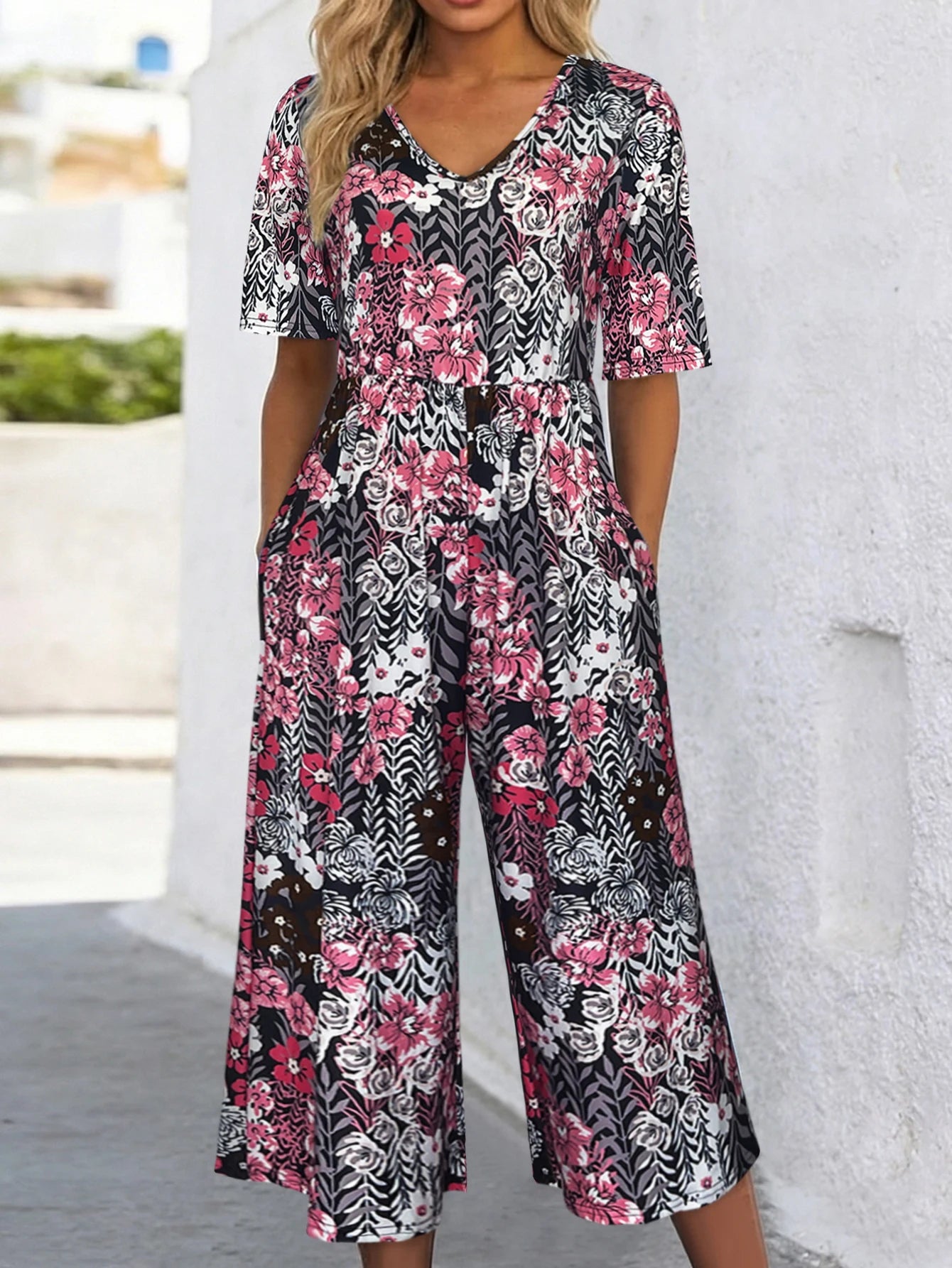 Women's Pink Floral Print Short Sleeve Jumpsuit, Summer Casual V Neck Elastic Waist Wide Leg Romper With Side Pockets