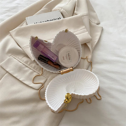 Fashion Lipstick Bag Ladies Gold Conch Dinner Bag High Quality Acrylic Super Mini Crossbody Bag Women Cute Fun Creative Handbag