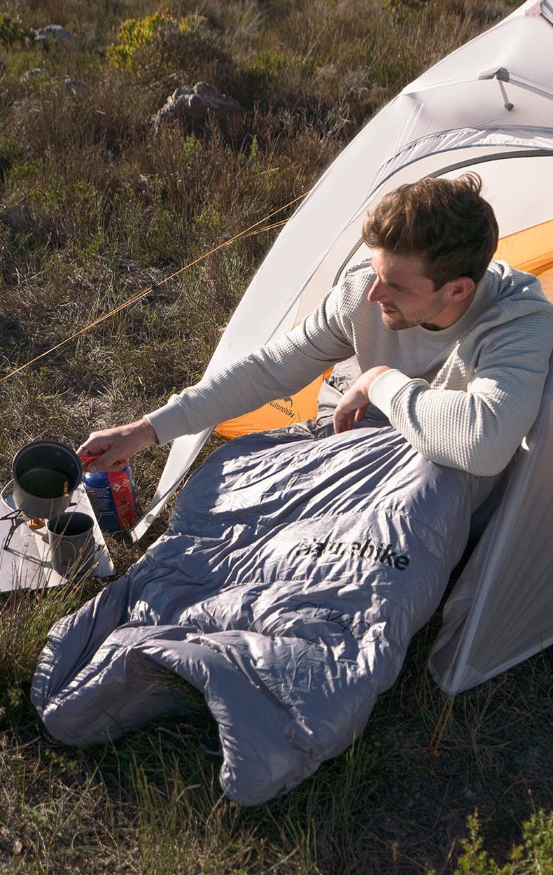 Naturehike CW700 Envelope Duck Down Sleeping Bag Winter Warm 650FP Down Sleeping Bag Camping Hiking Ultralight Sleeping Bag for Men & Women