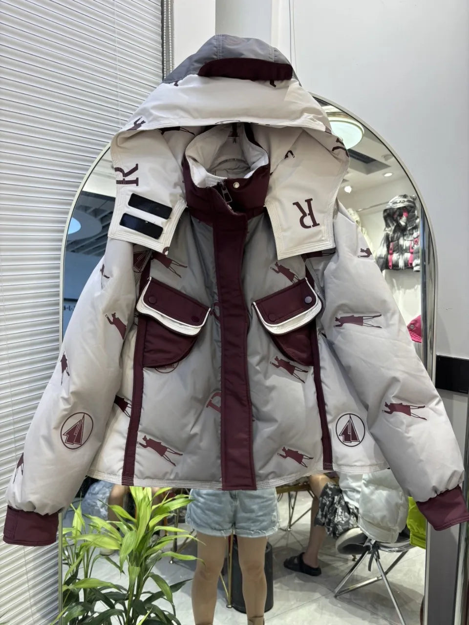 Winter Patchwork Hooded Parkas Jacket Women White Duck Down Puffer Thicken Jacket Women Double Pocket Loose Short Outwears Coat