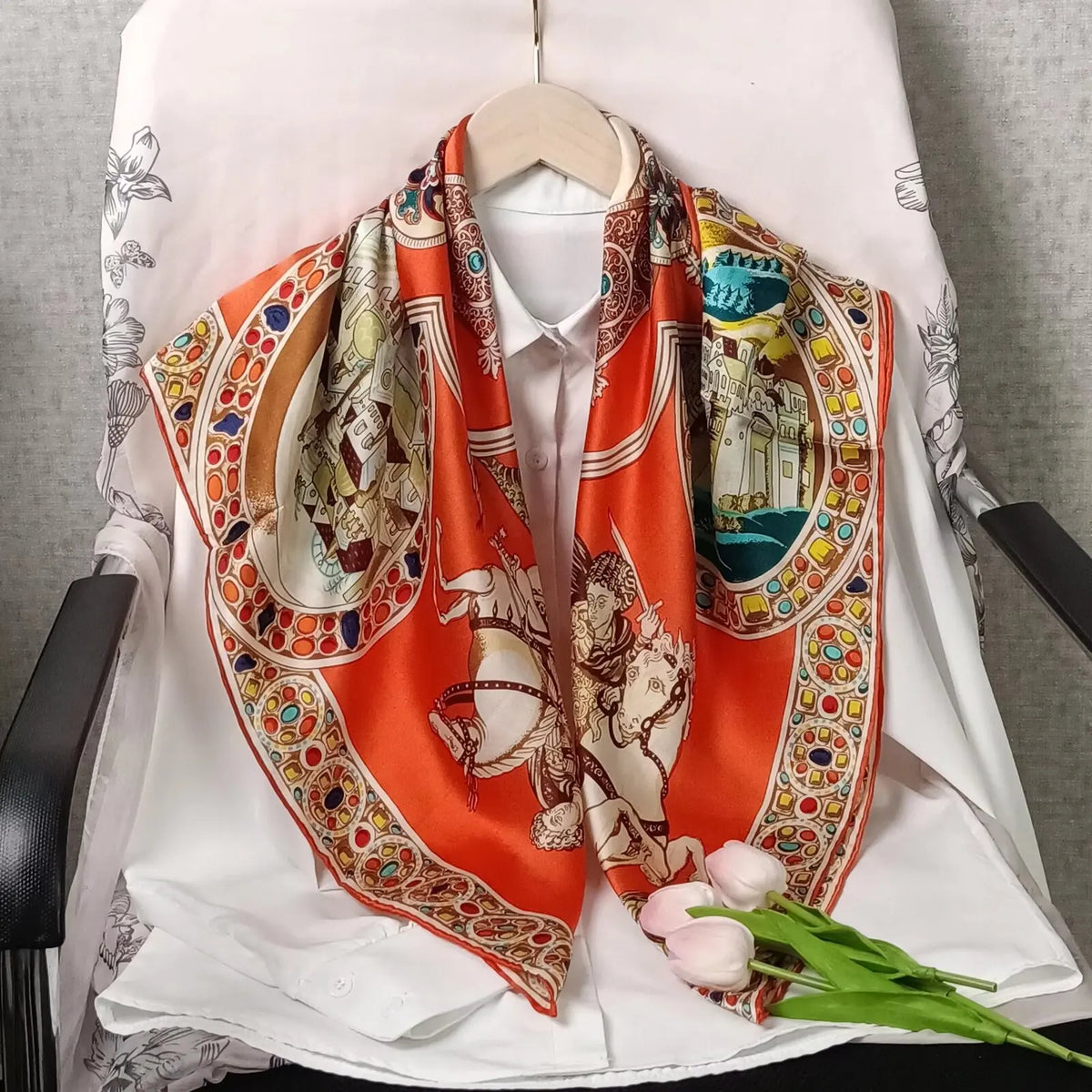 Luxury Retro Printed Silk Bandana Square Scarf, 90 * 90CM, Women's Fashionable Tie Headscarf, Casual Shawl, Belt