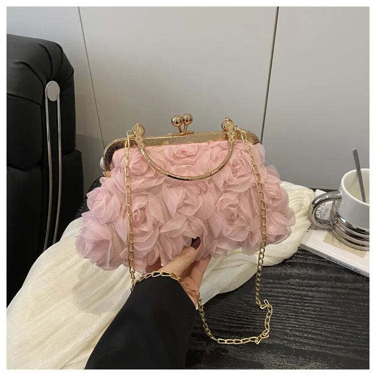 Luxury Women Chain Shoulder Bag Chiffon 3D Flower Banquet Bag Fashion Evening Bags Fashion Clutch Handbag Trendy Crossbody Bag