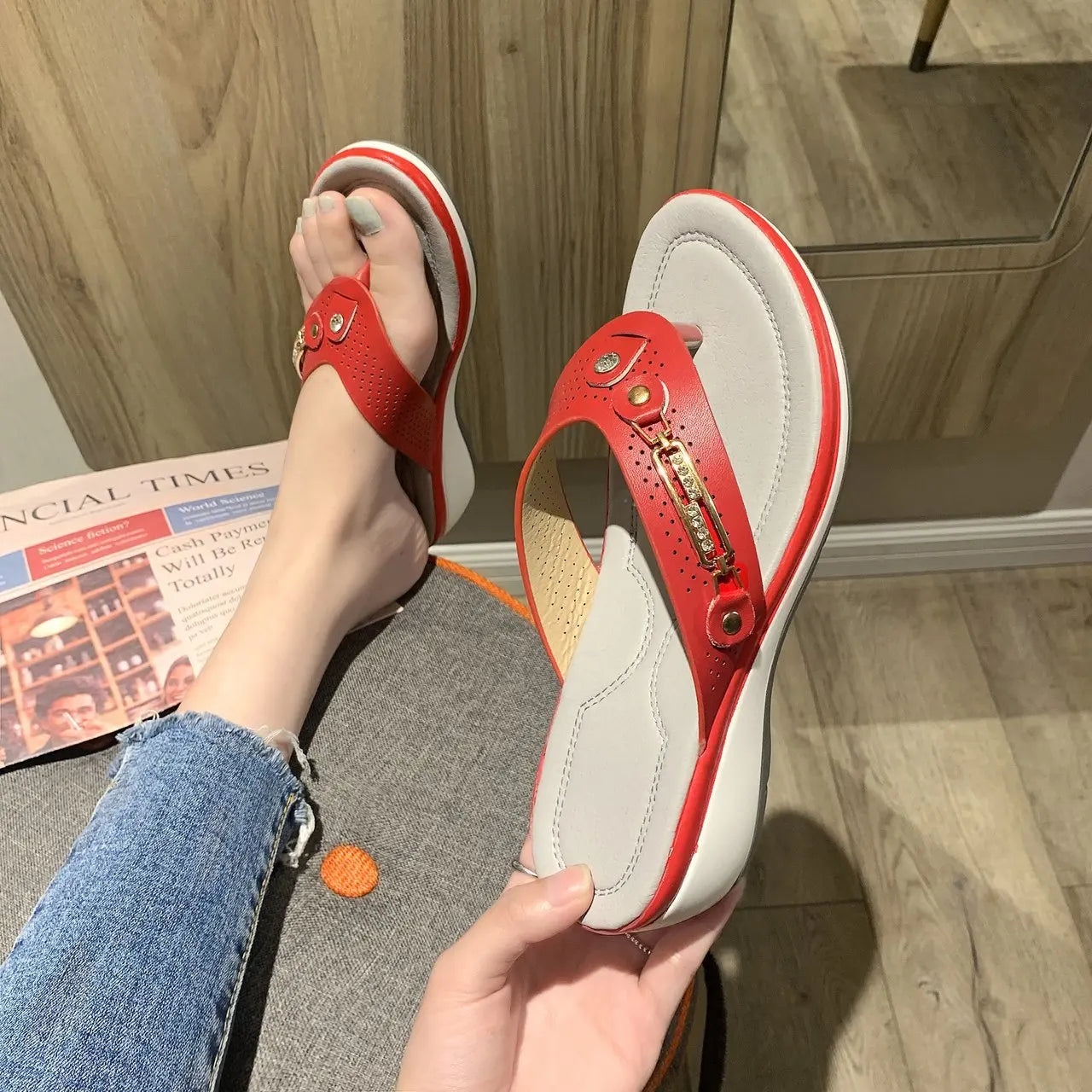 Sandals for Women Flip Flops Metal Button Slides Slipper Beach Dance Non-slip Casual Wedge Shoes Female Summer Slippers Sandals