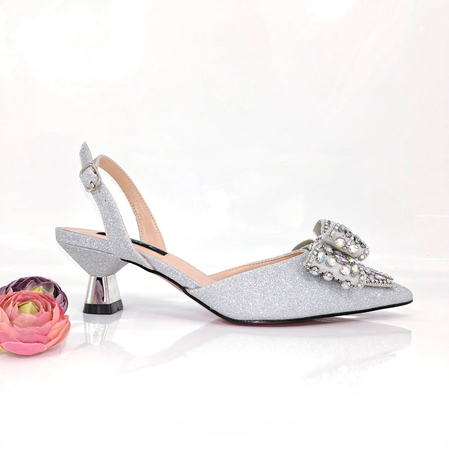 QSGFC Italian Design Red Elegant Women's Heels Fashion Crystal Bow Pointed Toe Sandals Nigeria Shoes Bag Set For Women