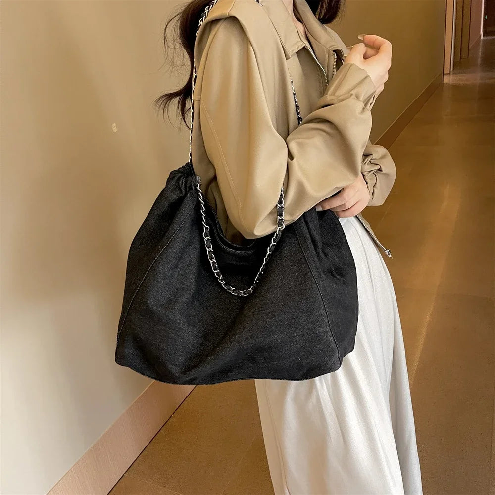 Chic Style Big Chain Shoulder Tote Bags For Women 2023 Luxury Designer Handbags Denim Fabric Pure Color Large Capacity Shoppers