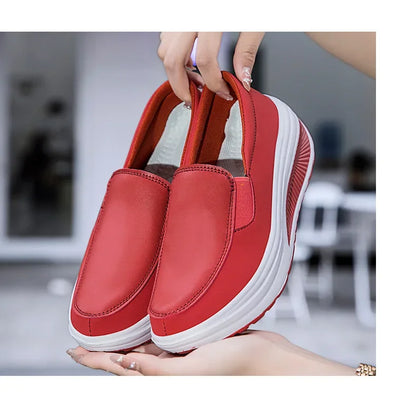 EOFK Women Moccasions Walking Shoes For Work Soft Wedges Platform Loafers Female Black Swing Slip On Casual Non Slip Female Shoe