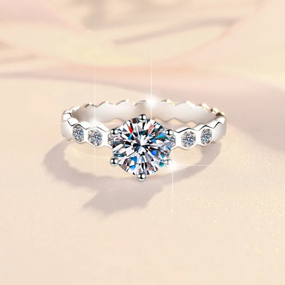 Heartfelt holiday gifts style honeycomb luxury ring for women with bright 1ct moissanite on silky glossy PT950 platinum finish