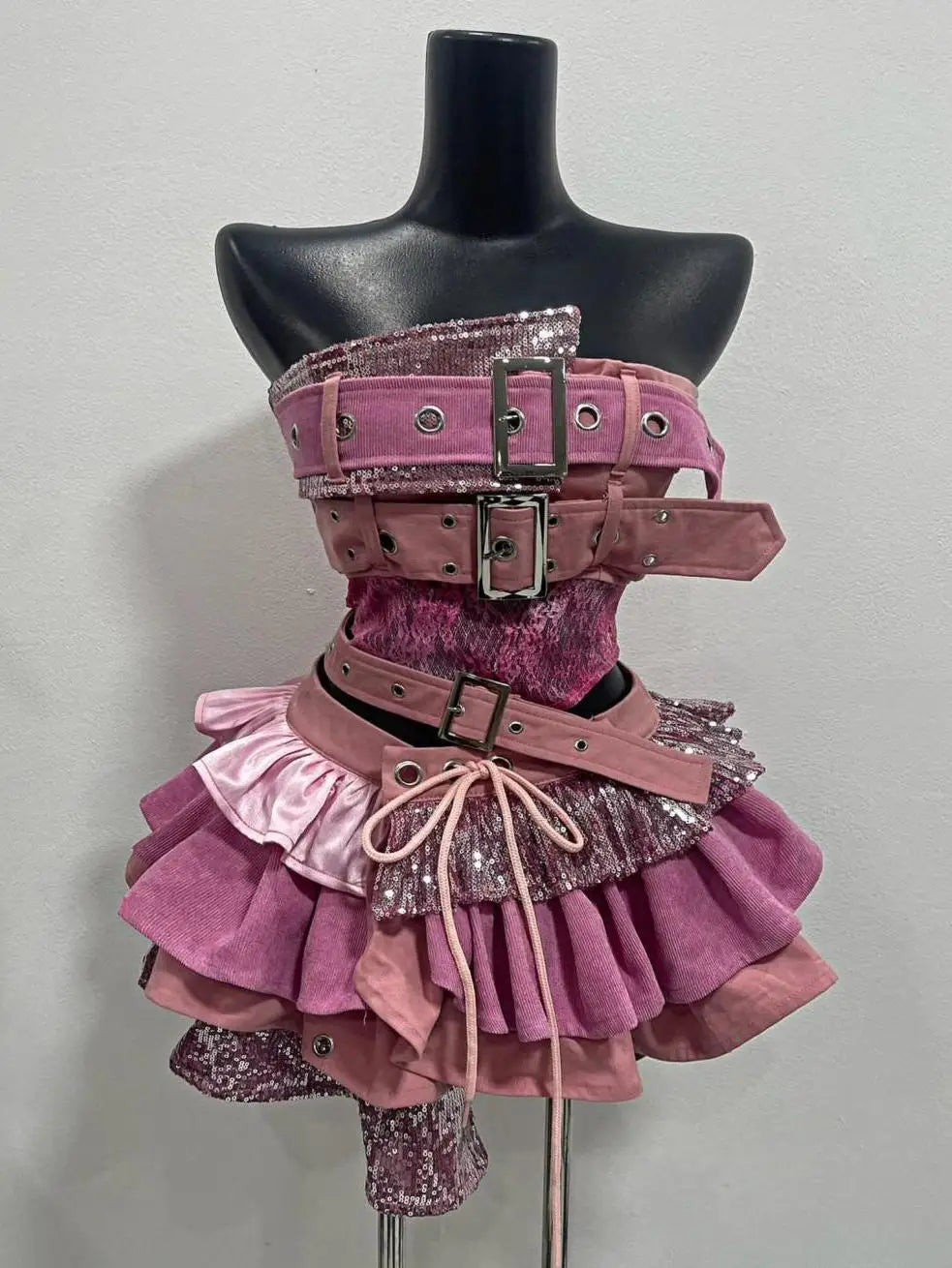 Y2K Style  Low Waist  Patchwork Sleeveless Halter Top Irregular pink Half Skirt Sexy Short Skirt kpop dance Outfit Lolita Set