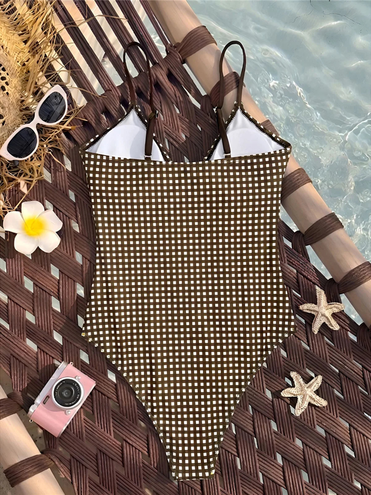 S - XL One Piece Swimsuit Female Frilled High Leg Cut Padded Bather Bathing Suit Swim Striped Plaid V Neck Women Swimwear V8288