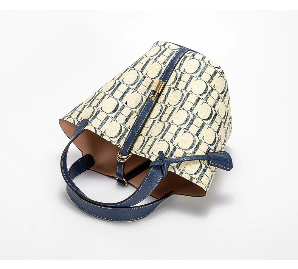 CH Large Capacity Commuter Travel Handbag Luxury Brand Fashion Texture Letter Printed Women's Shoulder Bag