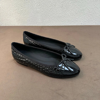 Luxury Brand Women's Slip-on Bow-accented  Low-heel Shoes Mary Janes Embossed Upper Patent Leather Versatile Casual Shoes