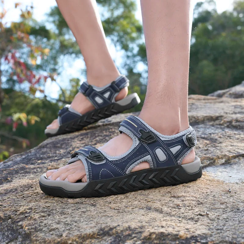 Men Sandals Outdoor Camping Hiking Water Wading Sports Shoes Anti Slip Quick Drying New Summer Comfortable Beach Shoes for Youth