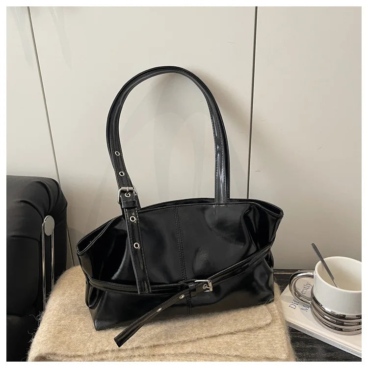 Winter Style Women's Retro Minimalist Tote Shoulder Bag 2025 Autumn Large Capacity Commuting Top-Handle Hand Bags for Women