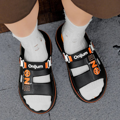 Summer Men's Slippers Outdoor Sandals Beach Comfortable EVA Soft Slides Clogs Casual Garden Shoes Men Women Indoor Home Slippers