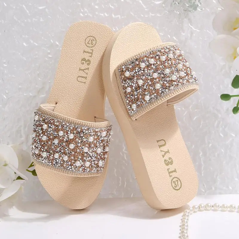 Luxury Rhinestore Platform Wedge Heel Sandals Women Summer 2026 Lightweight Non Slip Slippers Lady's Elegant Pearl Beach Shoes