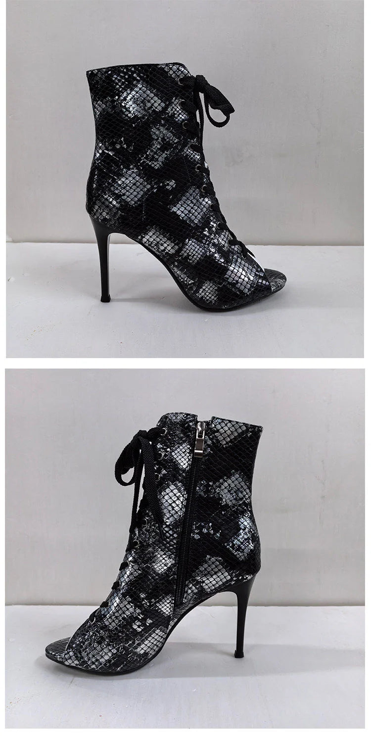 3.7 inches Exotic 9.5cm Heel 7cm Platform Jazz Short Twisted buttocks Boots Nightclub Show Women's Ankle Booties Fetish Punk