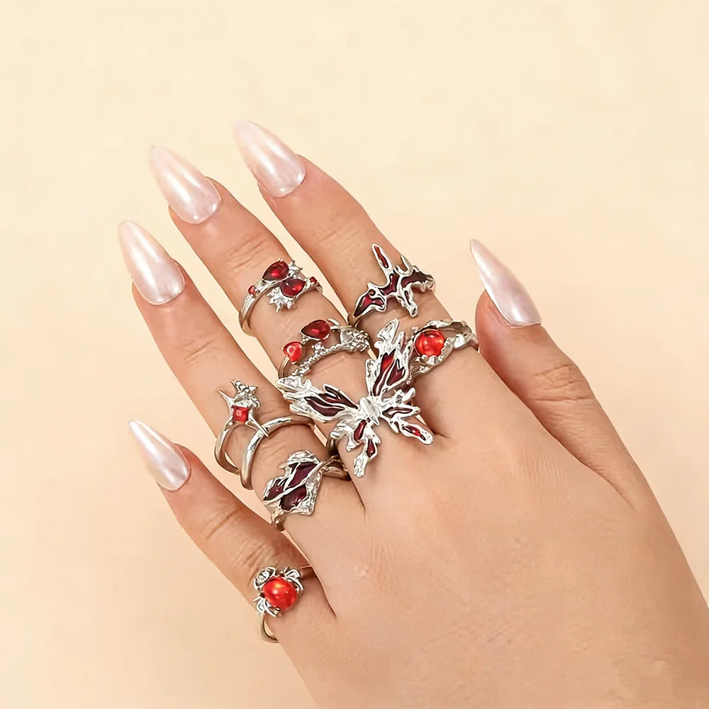  8/10/15/20Pieces Retro Gothic Punk Red Butterfly Rings For Women Mix Style Vintage Skull Heart Stackable Jewelry Party Gifts