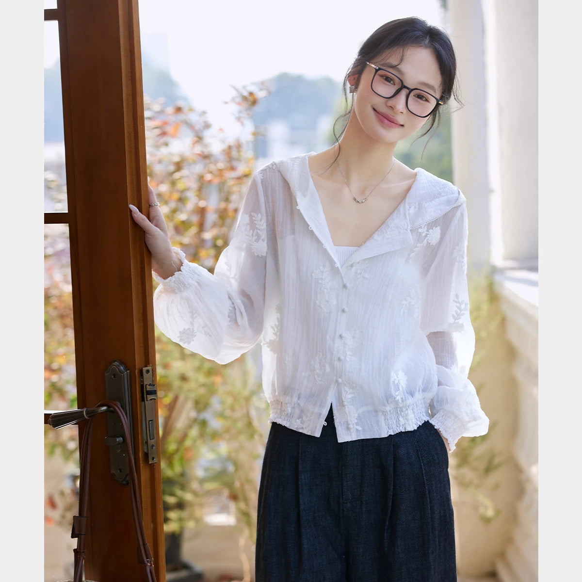 VIMLY Women's White Hooded Jacket 2026 Spring Autumn Smocked Cuff Embroidered Outerwear Casual Female Sheer Top Woman  A0796