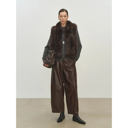 Stylishly stacked, blue fox imported from Finland, back hair, stand-up collar, vertical row fur, vest short Shu Jeju Xuejing
