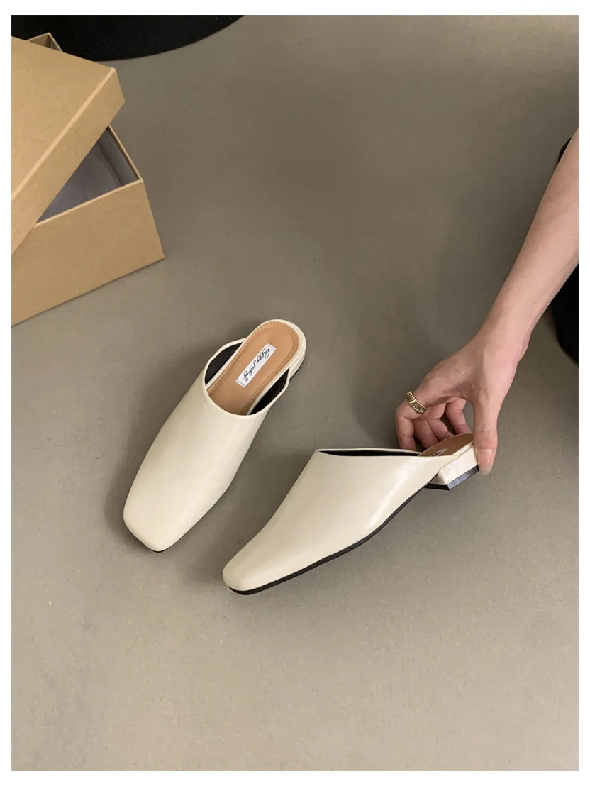 Fashion Square Toe Flat Slippers Women Casual Slip On Mule Luxury Brand Outsides Slides Elegant Pleated Ladies Shoes Sandal Flip