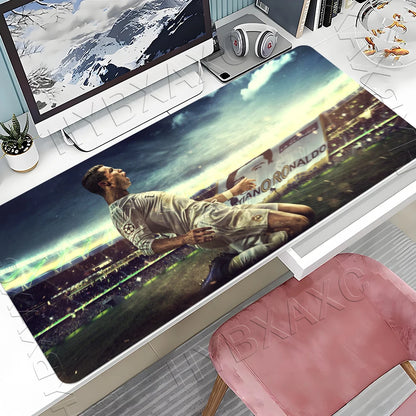CR7 Football Star R-Ronaldo Mouse Pad Cartoon Lockedge Large Gaming Pad Computer Gamer Keyboard Mat Desk Mousepad PC Desk Pad