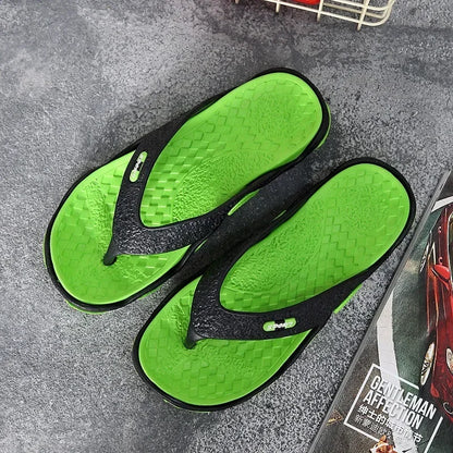 Mens Slippers Lightweight Sandals Summer Flip Flops Breathable Beach Shoes Sandals Men Luxury Flip Flops Breathable Men Slides