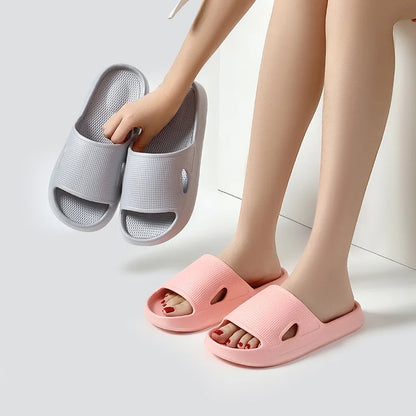 Thick Platform Cloud Slippers EVA Soft Sole Pillow Slides Summer Beach Flip Flops Women Non Slip Bathroom Home Slippers