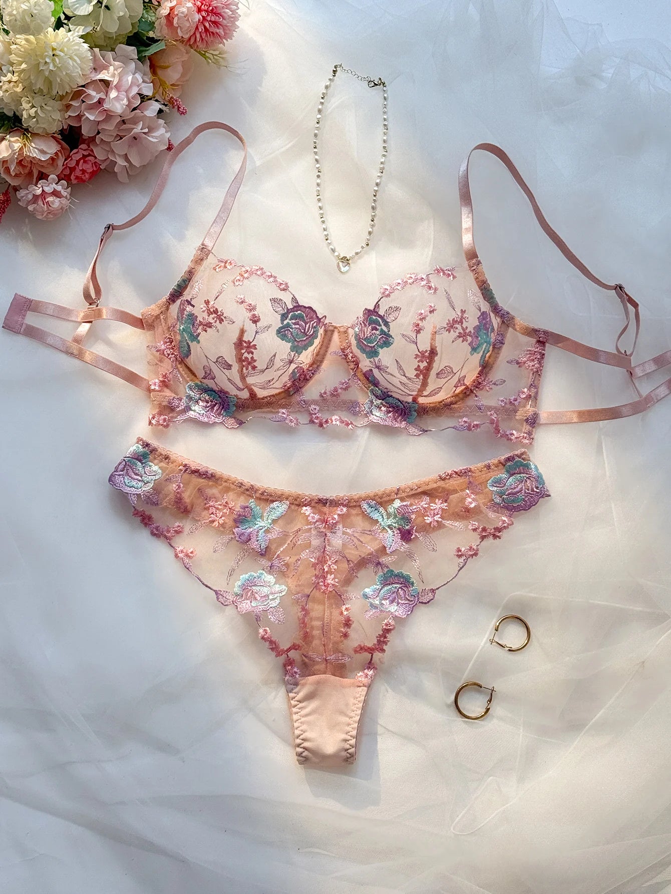 Sweet Pastel Pink Embroidered Ladies' Bra And Panties Set with Steel Ring Support Upper Cup Thin Seamless Daily Underwear