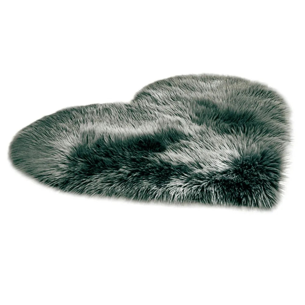 Heart Shaped Faux Fur Rug Bedroom Fluffy Shaggy Area Rugs Sheepskin Fuzzy Rug Carpets Throw Shag Rug Sofa Decor Floor Mat Plush